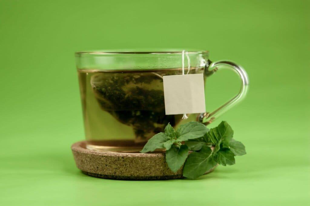 Healthy and nutritious green tea