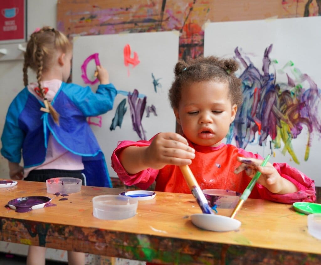 Kids painting